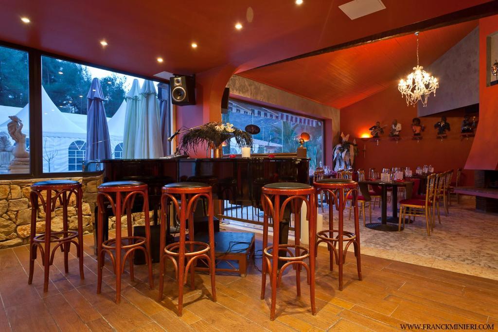 Cyriel Hotel 3*
