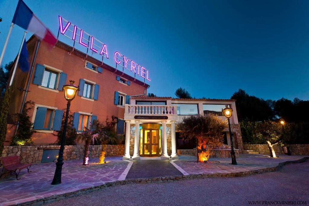 Cyriel Hotel Contes (Alpes-Maritimes)